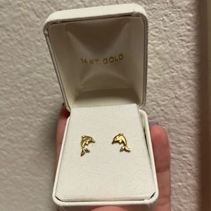 14K gold dolphin earrings from Hawaii